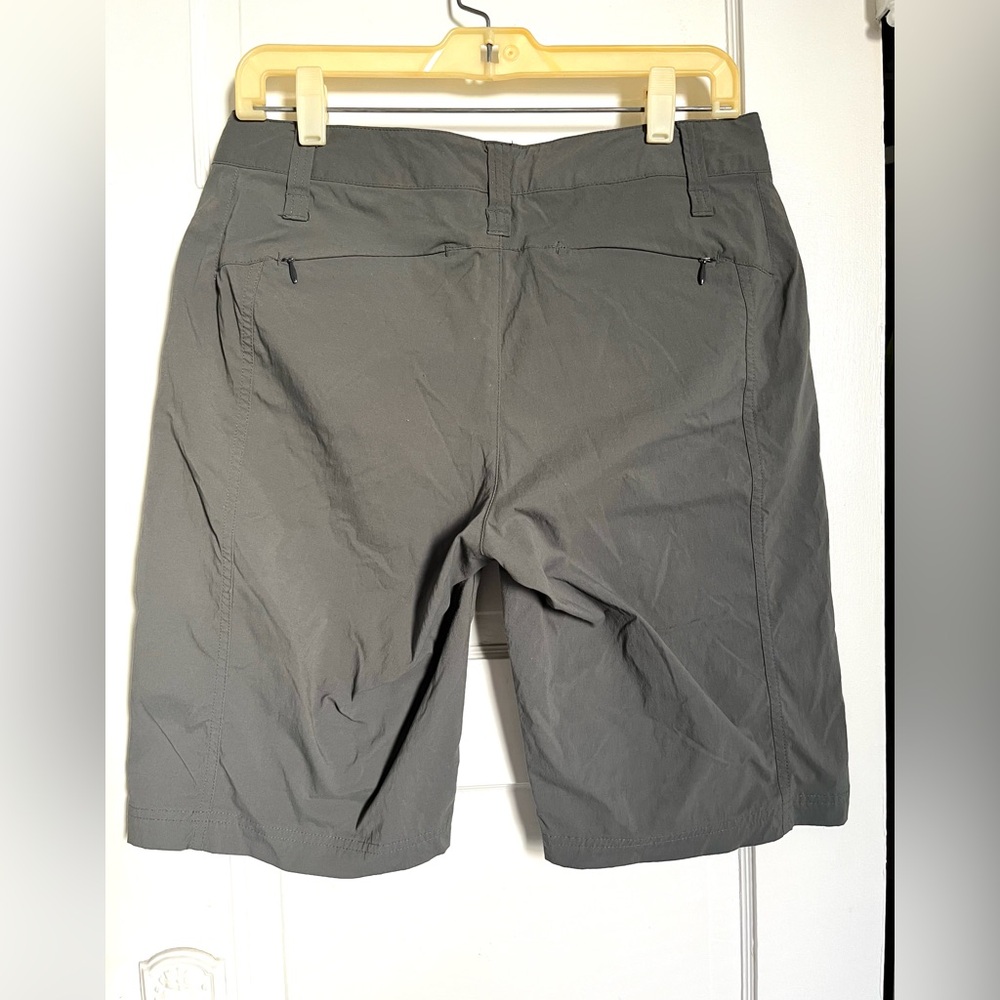 Royal Robbins Discovery Bermuda Shorts 8 - Picture 2 of 7